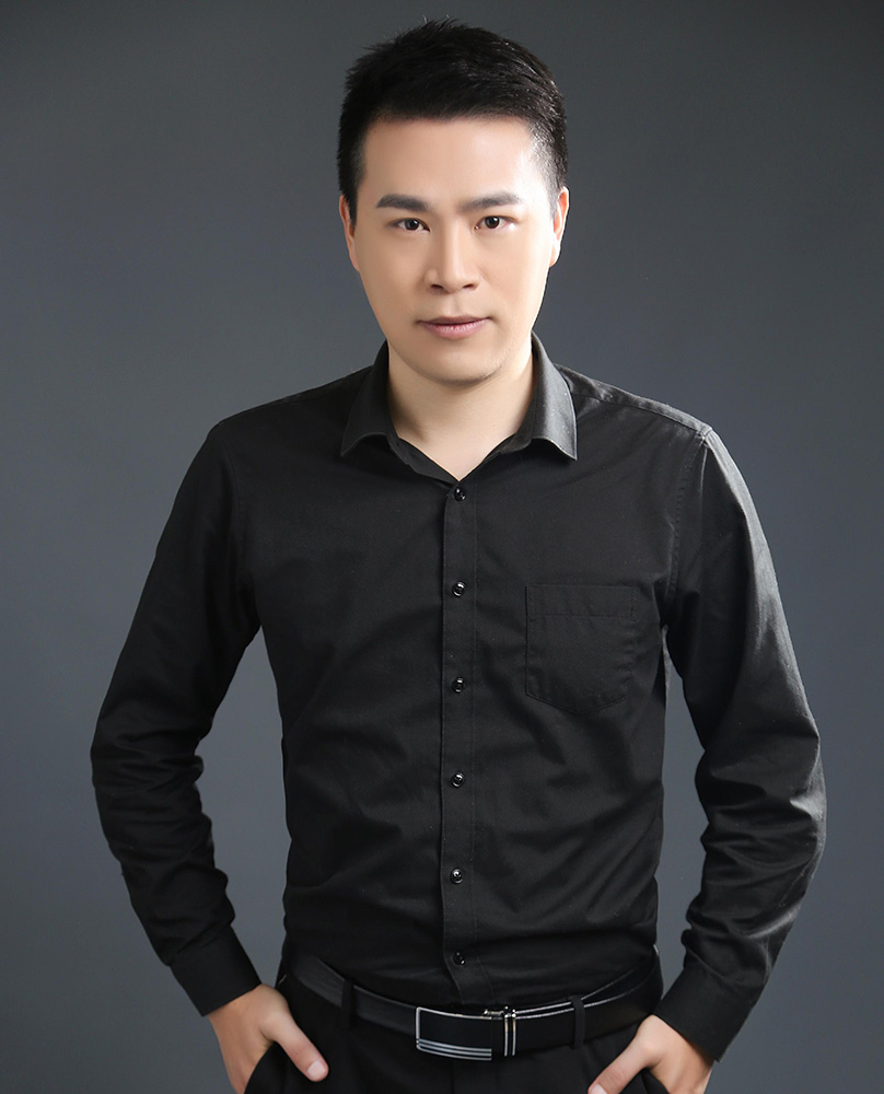 赵多设计师
