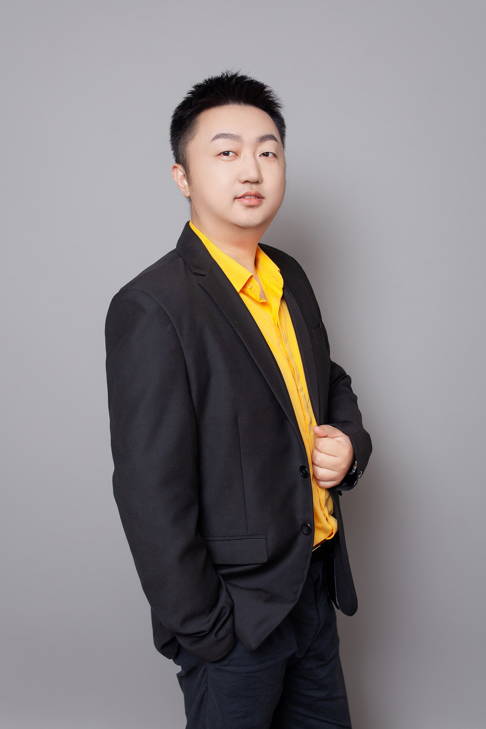 刘守富设计师